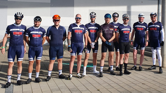 Gruppenfoto des SC Uckerath bei den Hennefer Radsporttagen 2021
